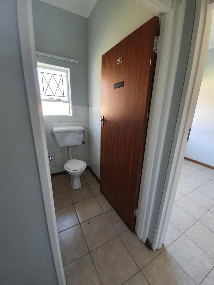 To Let 1 Bedroom Property for Rent in Mangold Park Eastern Cape